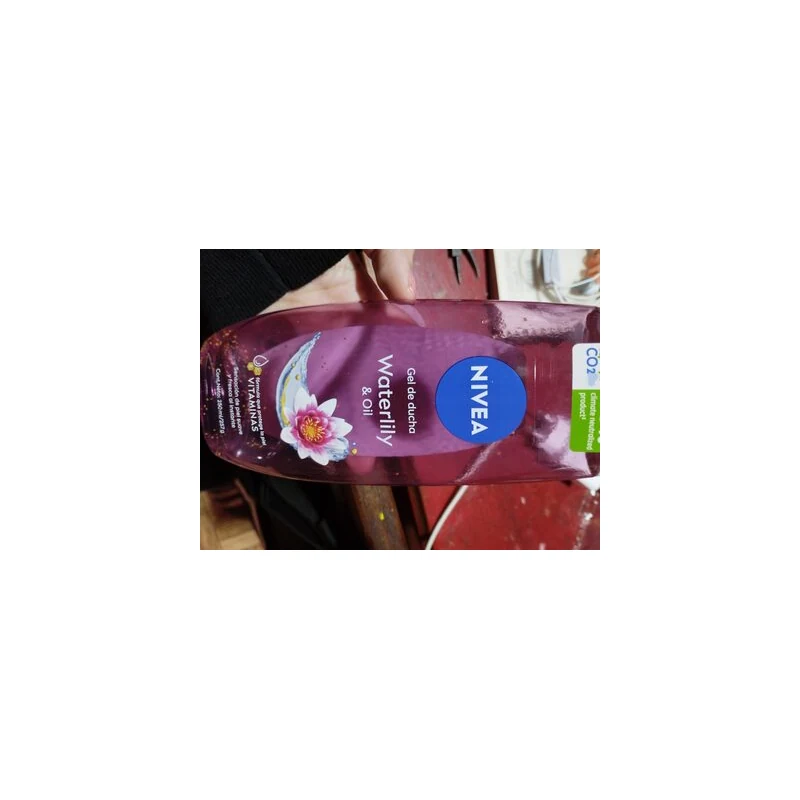 NIVEA SAB LIQ LILY & OIL 250ML